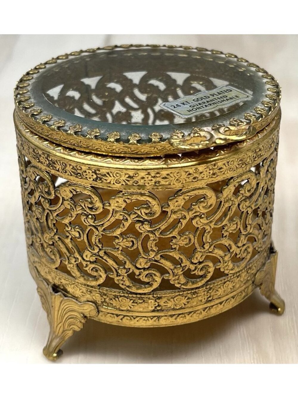 VTG MCM DECORATIVE CRAFTS 24K Gold Plated Filigree 3" Round Lidded TRINKET BOX